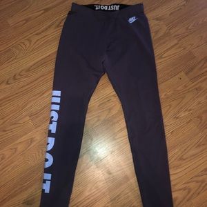 Nike leggings